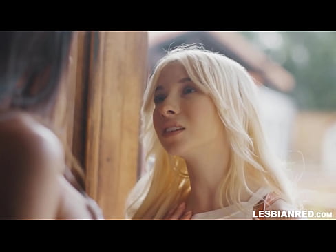 ❤️ Dekle pride domov čez nekaj mesecev in na koncu poje pičko svoje mačehe Super seks na sl.passionfeverspot.ru ❌️❤